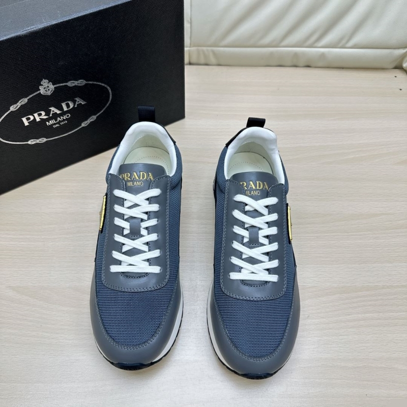 Pra*a casual shoes